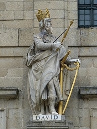 skulptur könig david